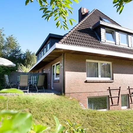 Pleasant In Sueddorf Apartament