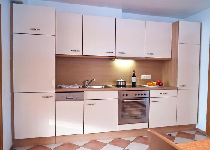 Pleasant In Sueddorf Suddorf